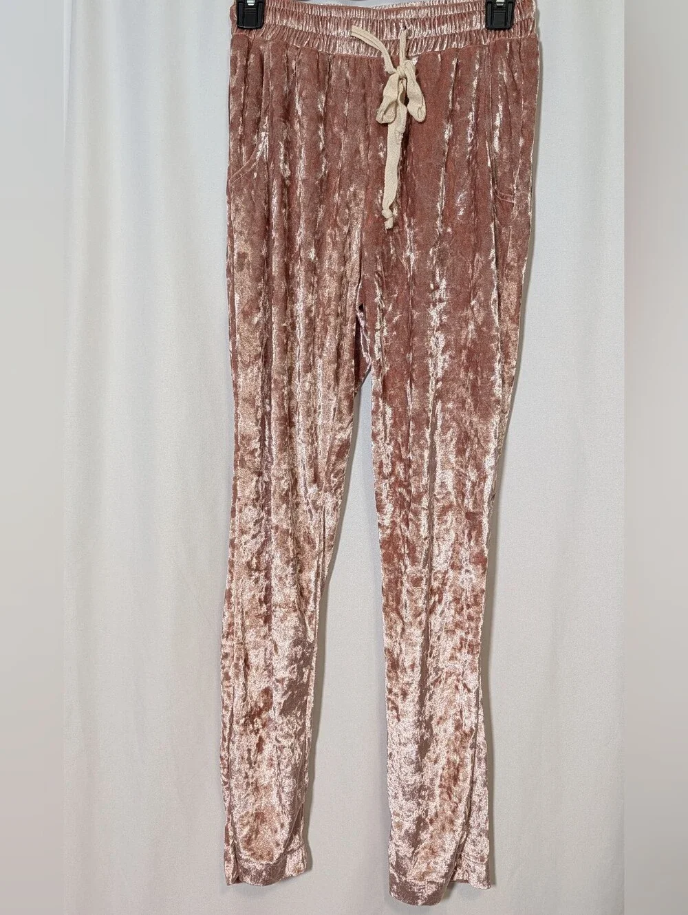 POL Dusty Rose Crushed Velvet Hoodie Jogger Set Size S